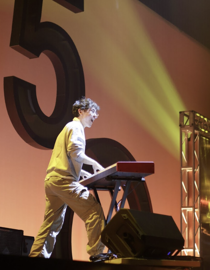 Loughran lights up South’s stage, band